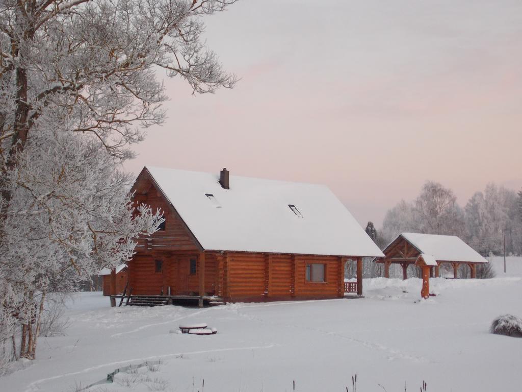 Guest House Kalnini Kārļi Екстериор снимка