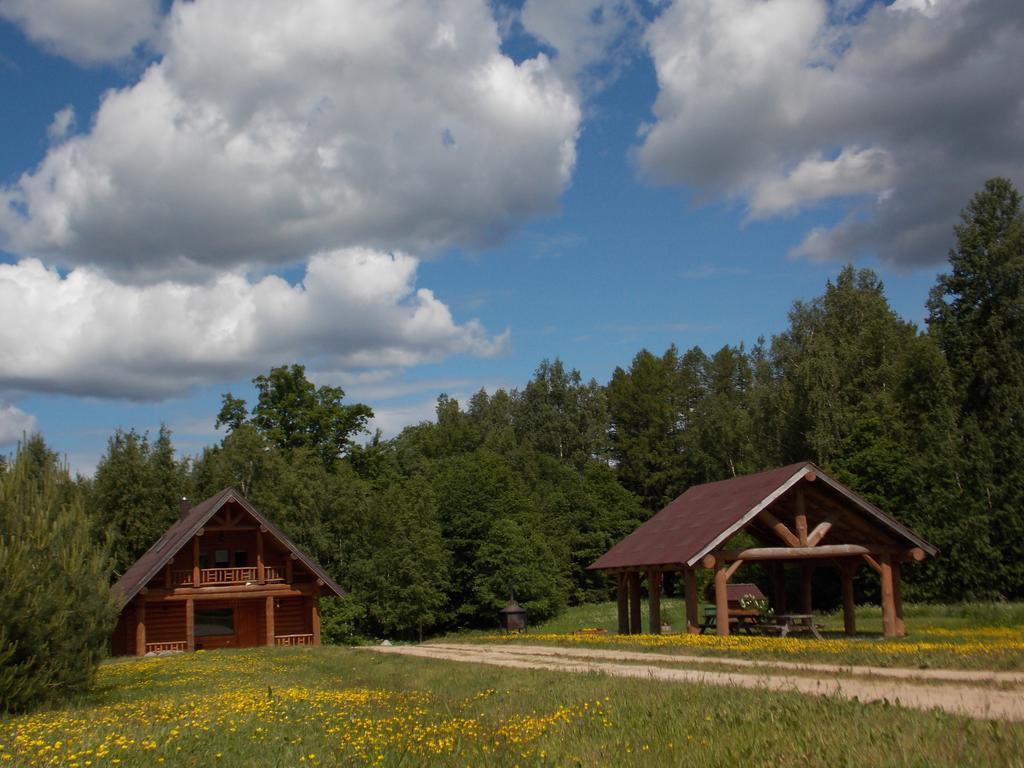 Guest House Kalnini Kārļi Екстериор снимка