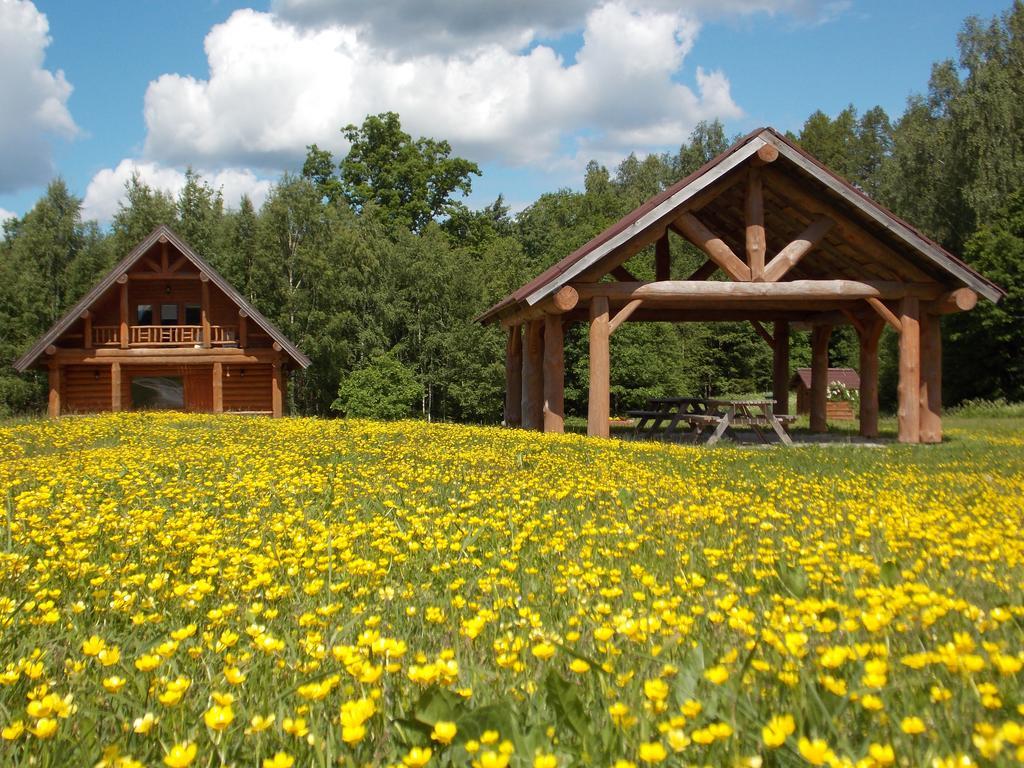 Guest House Kalnini Kārļi Екстериор снимка